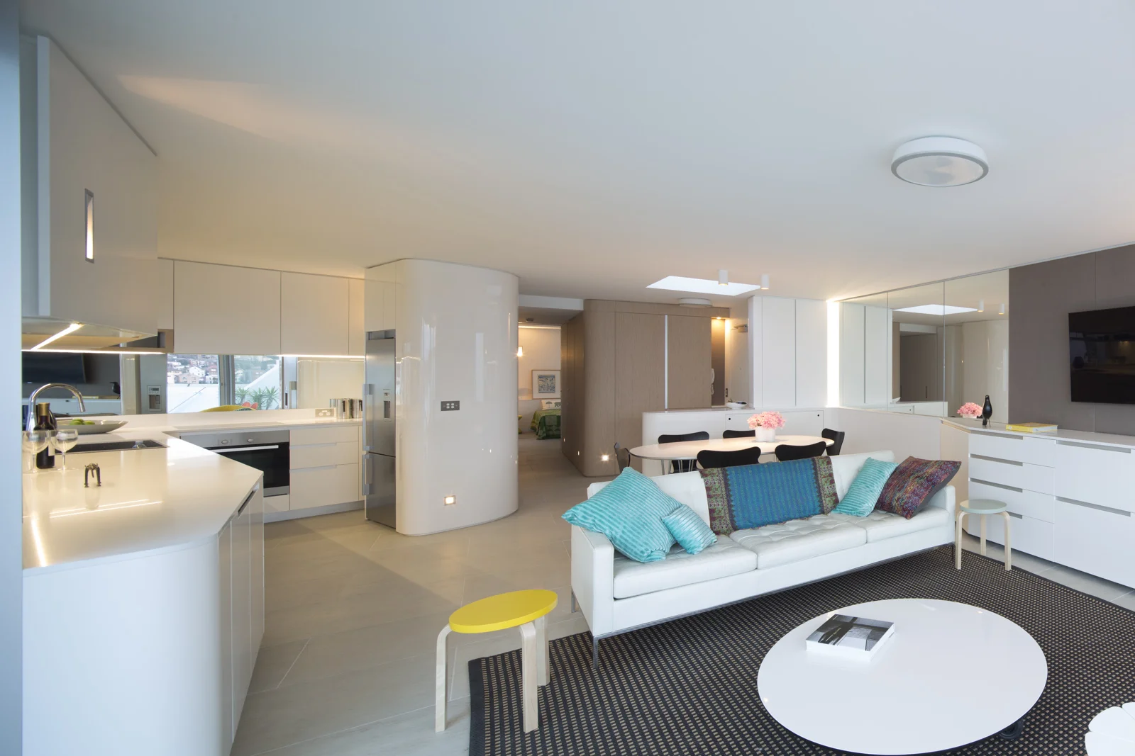 bondi 690.jpg