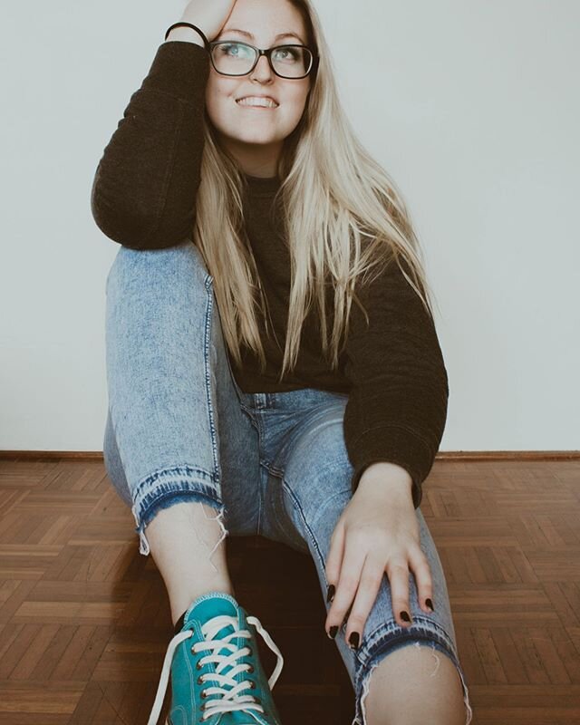 Thought I&rsquo;d give self portraits another go 🙃 #converse_x_
