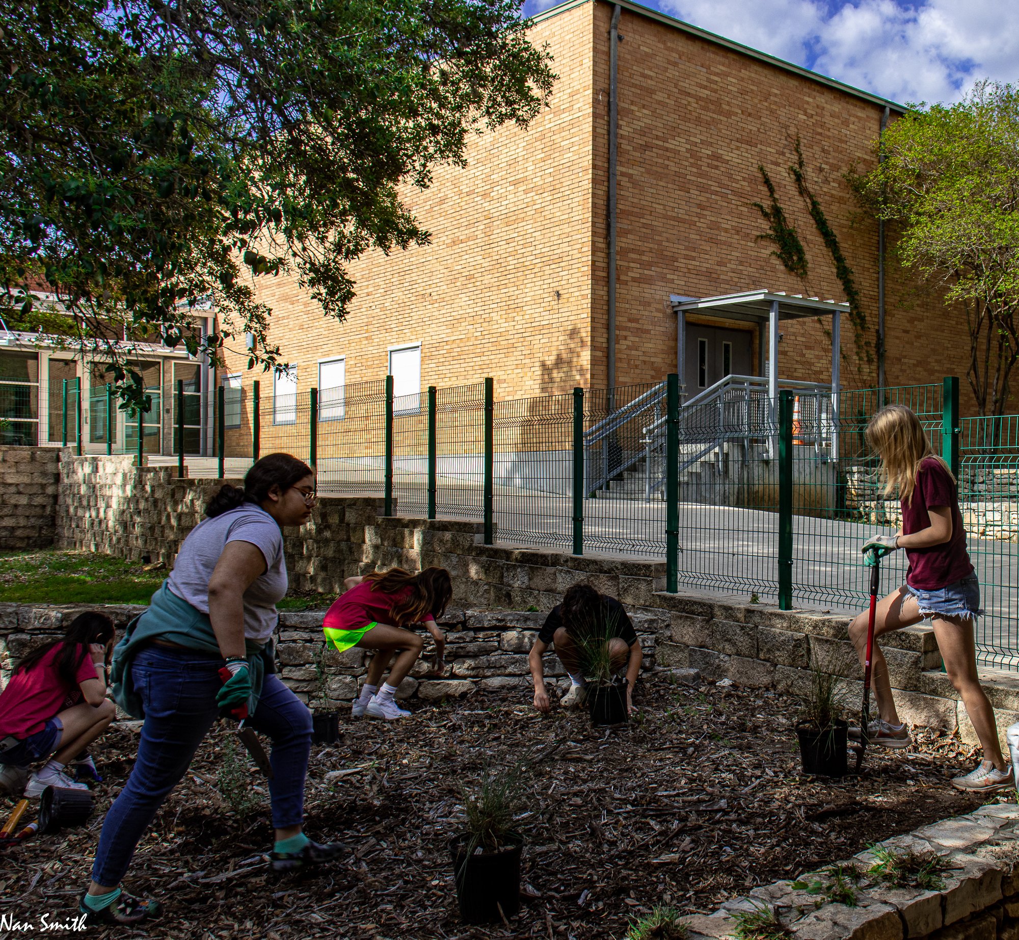 2023 March Ike Beautification Day (1 of 1)-25.jpg