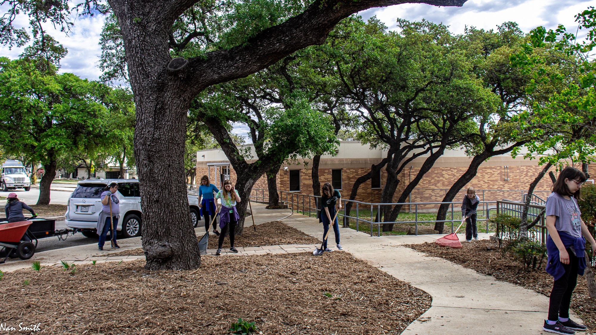 2023 March Ike Beautification Day (1 of 1)-46.jpg