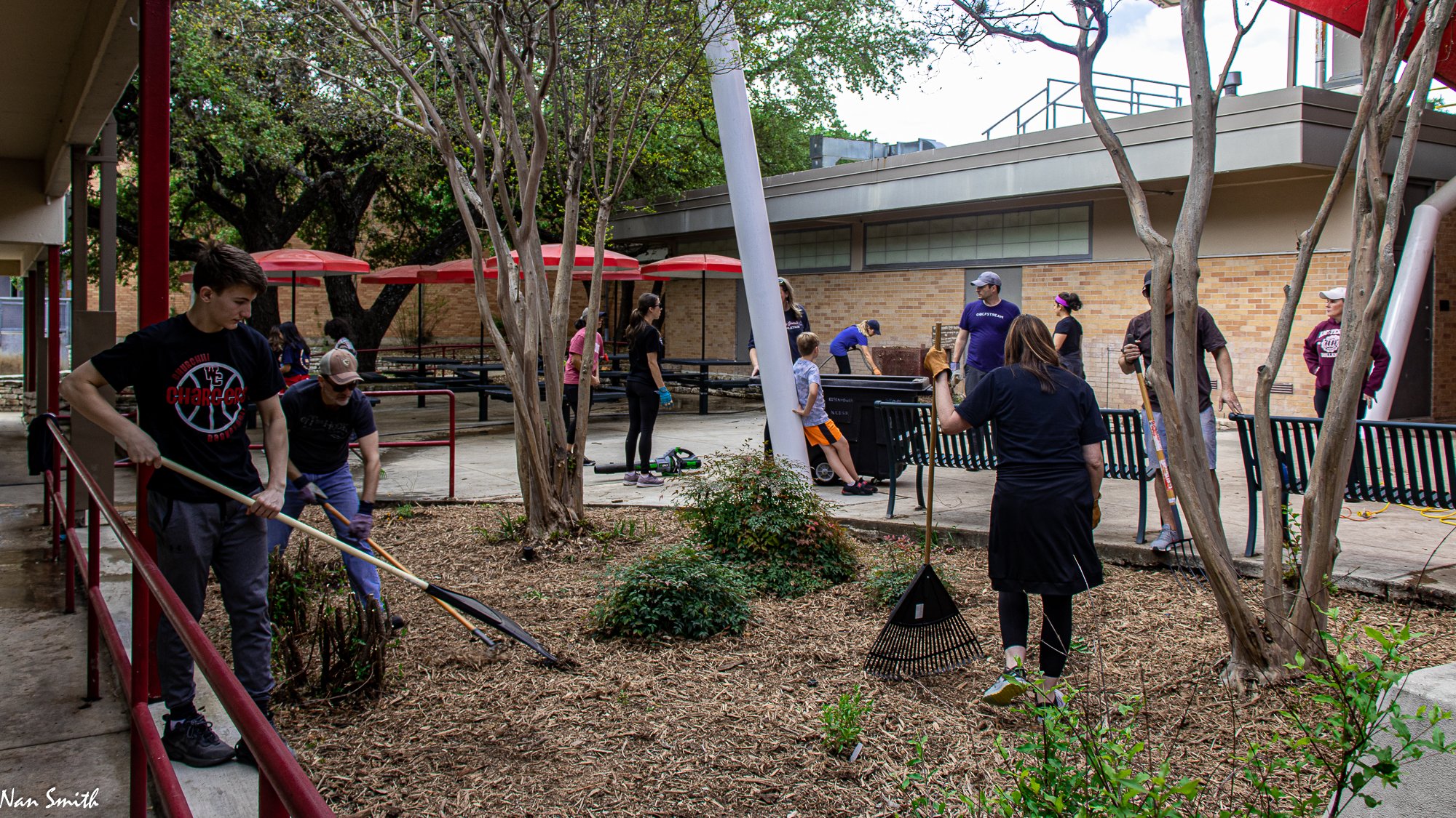 2023 March Ike Beautification Day (1 of 1)-48.jpg