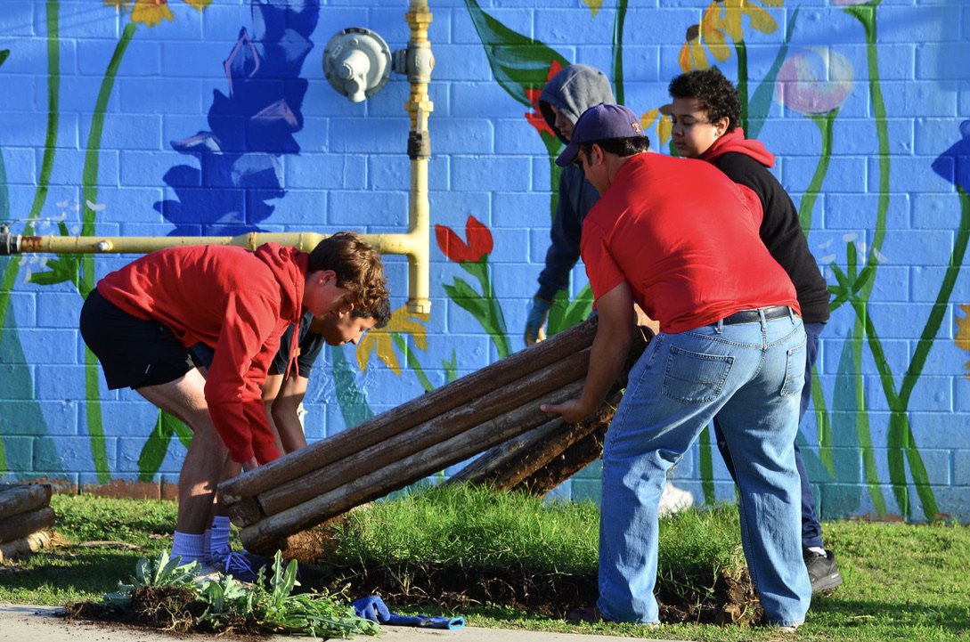 Eisenhower Volunteers_Samantha Hadler_5 of 13.jpeg