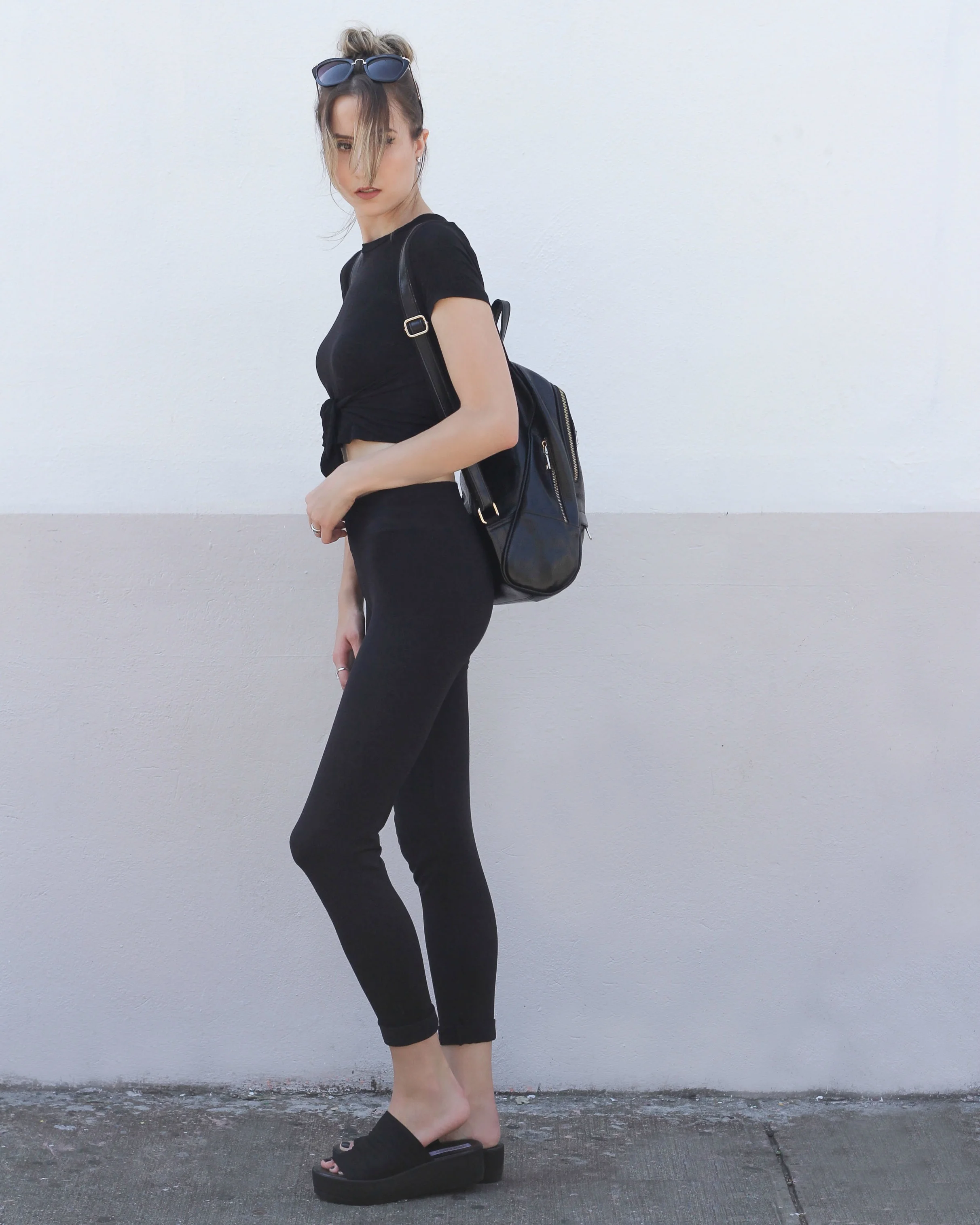 Leather Leggings-2.jpg