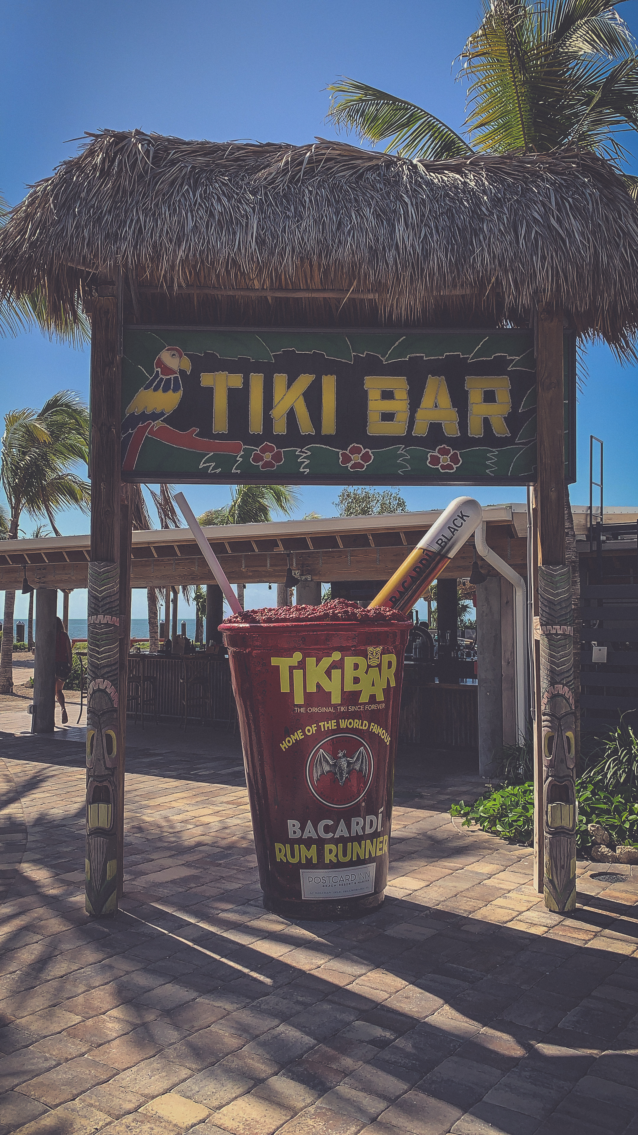 Holiday Isle Tiki Bar at Postcard Inn