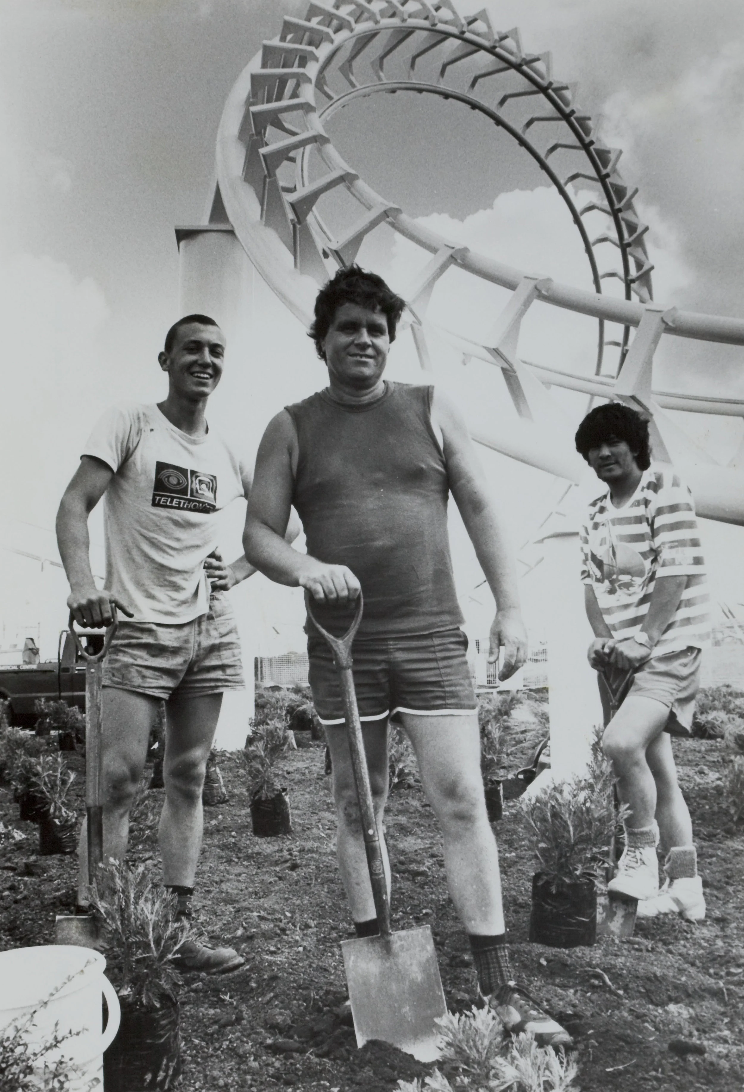 Roller coaster, Rainbows End, Manukau City Centre, April 1986.