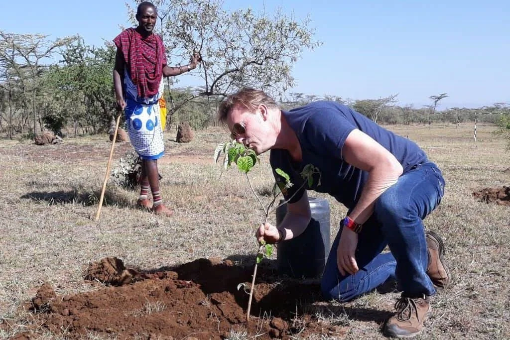 1902-Click-A-Tree-tree-planting-in-Kenya-Feb19-015.jpeg