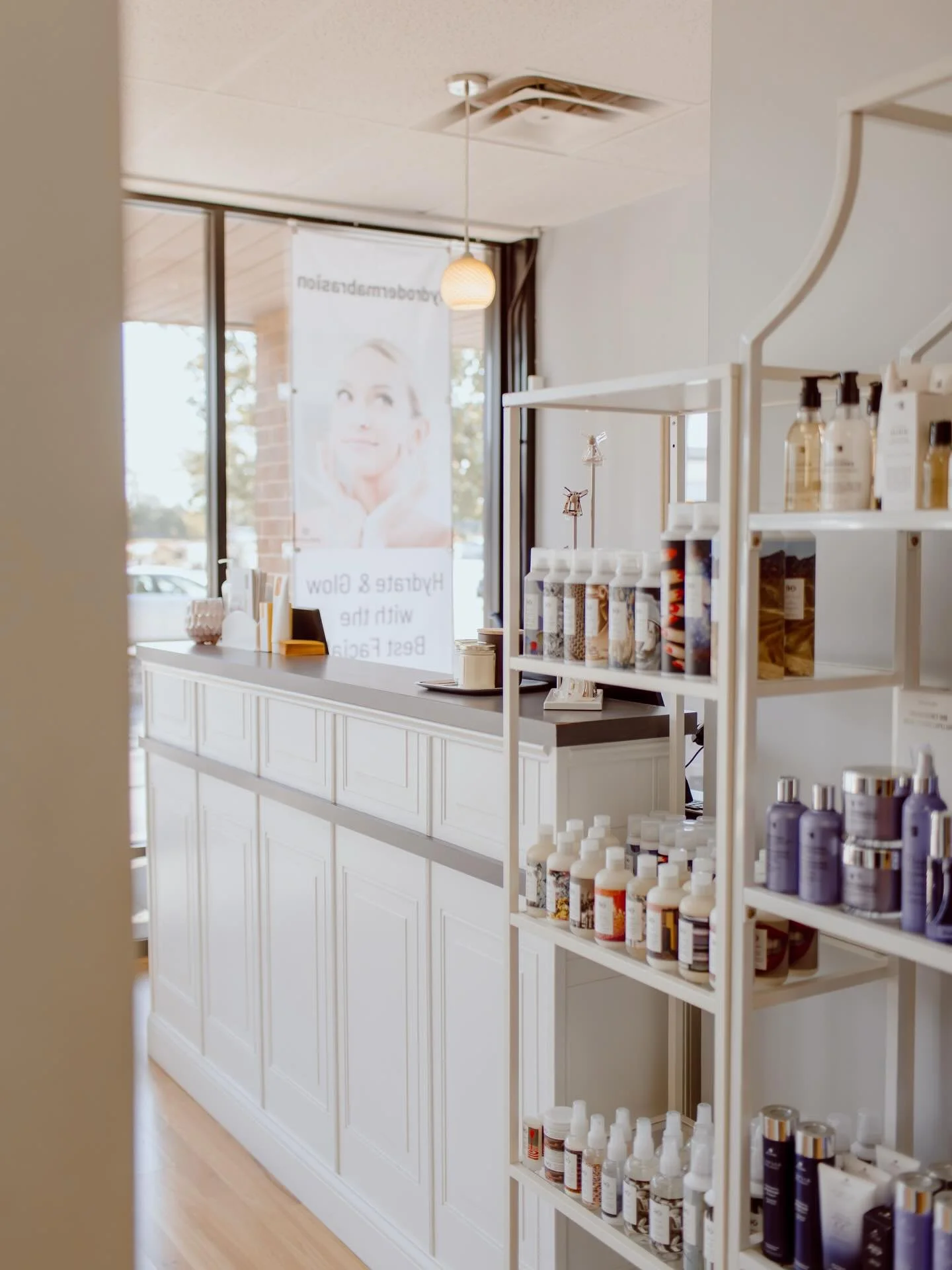 We are celebrating Black Friday &amp; Small Business Saturday all week long! 🛍️🤍

Enjoy 20% Off Our Website with code BLKFRI2025
Thru 11/30/25 www.ChicSalonSpa.com

Or 20% OFF YOUR ENTIRE RETAIL PURCHASE IN STORE AT CHIC.

CLOSED THANKSGIVING DAY &