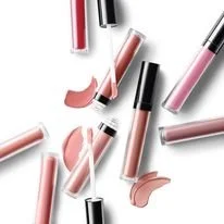 mana lips.jpg