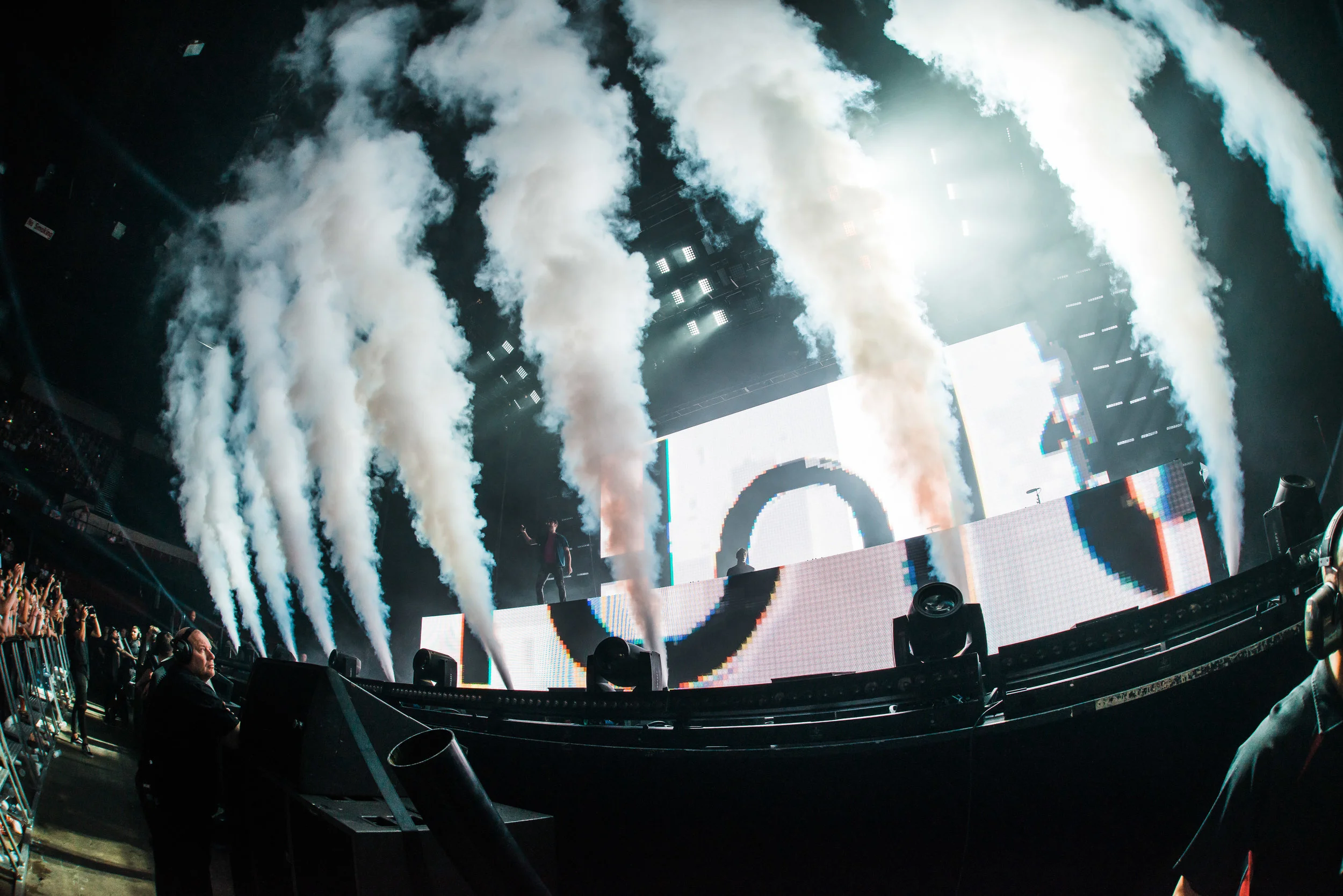Chainsmokers_Adelaide_DannyHowe-5.jpg