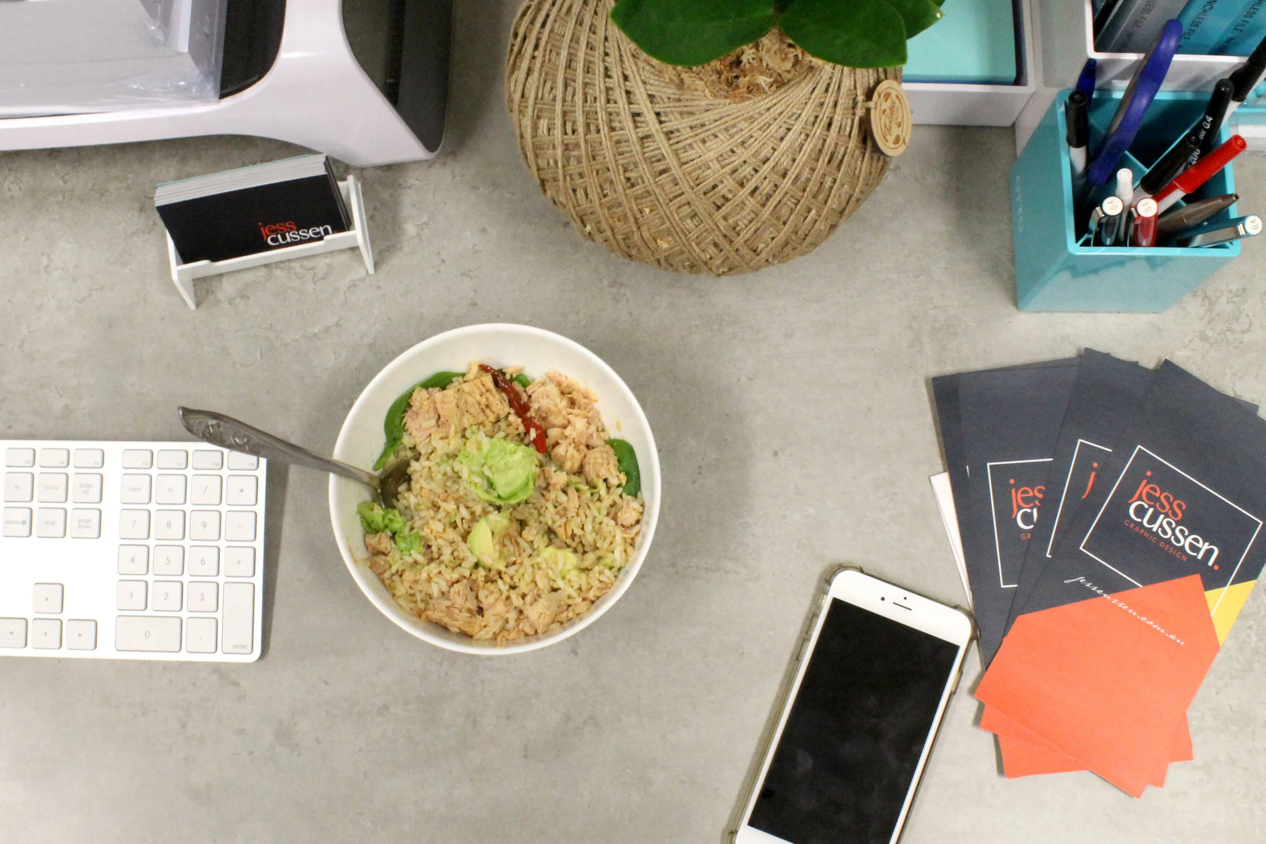 STAYING MOTIVATED: A Solo Business Owners Guide