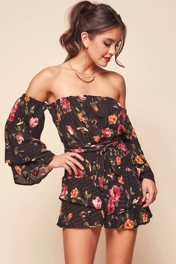 Selfie Leslie off the shoulder romper