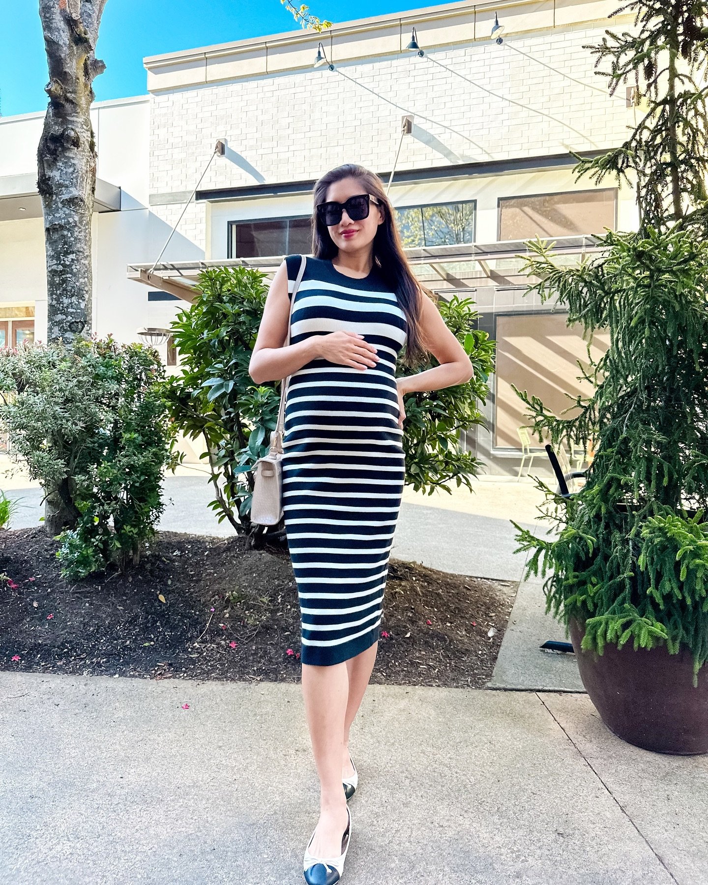Hello 32 weeks!🤰🏻Overall feeling good just moving slower than usual 😂🥲 Can&rsquo;t believe how soon it is till baby girl arrives! Loving this stretchy dress, not maternity but just sized up for the bump! Linked everything via the @shop.ltk app! h