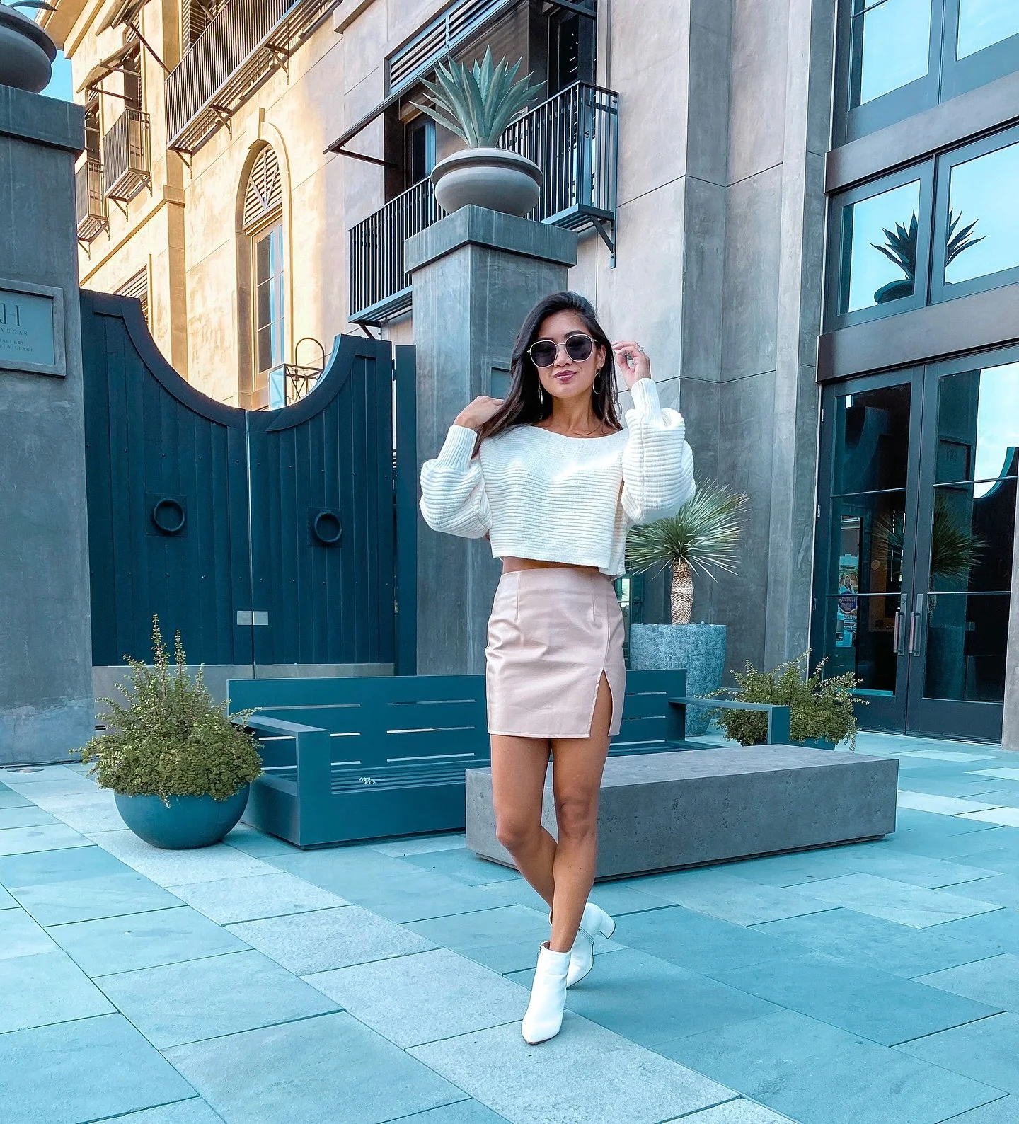 Rounded up some my favorite looks for a warm fall! 🍁Boots with dresses and skirts are my go-tos for warmer autumn days! 

Comment SHOP to receive a DM with the link to this post on my LTK https://liketk.it/5sqnc #ltkfindsunder100 #ltkstyletip #ltkse