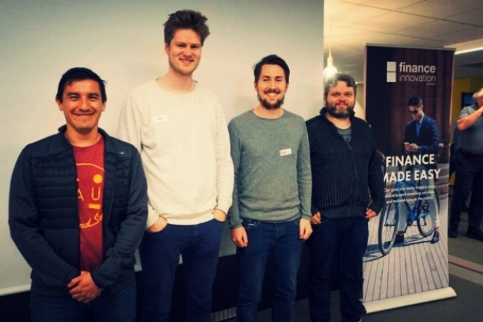  Group 3 with the best prototype during Finance Innovations Hackathon in Bergen. Here reprepresented by Danny Javier Tapiero Luna (Statoil), Sverre Helland (Knowit), Håvard Olsen (Knowit) and Glenn Davanger (Knowit). Photo: Finance Innovation 