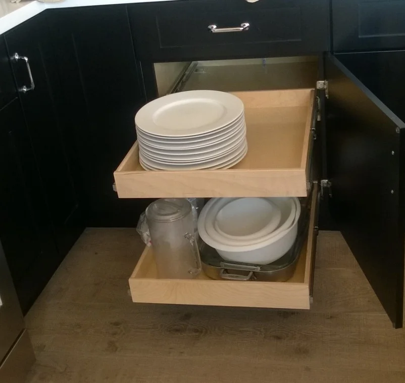 Heavy dishes and glassware? No problem...OUR PULLOUT SHELVES HOLD UP TO 100 lbs