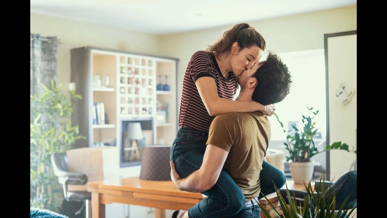 Video for Orange by Daithí feat. Sinead White