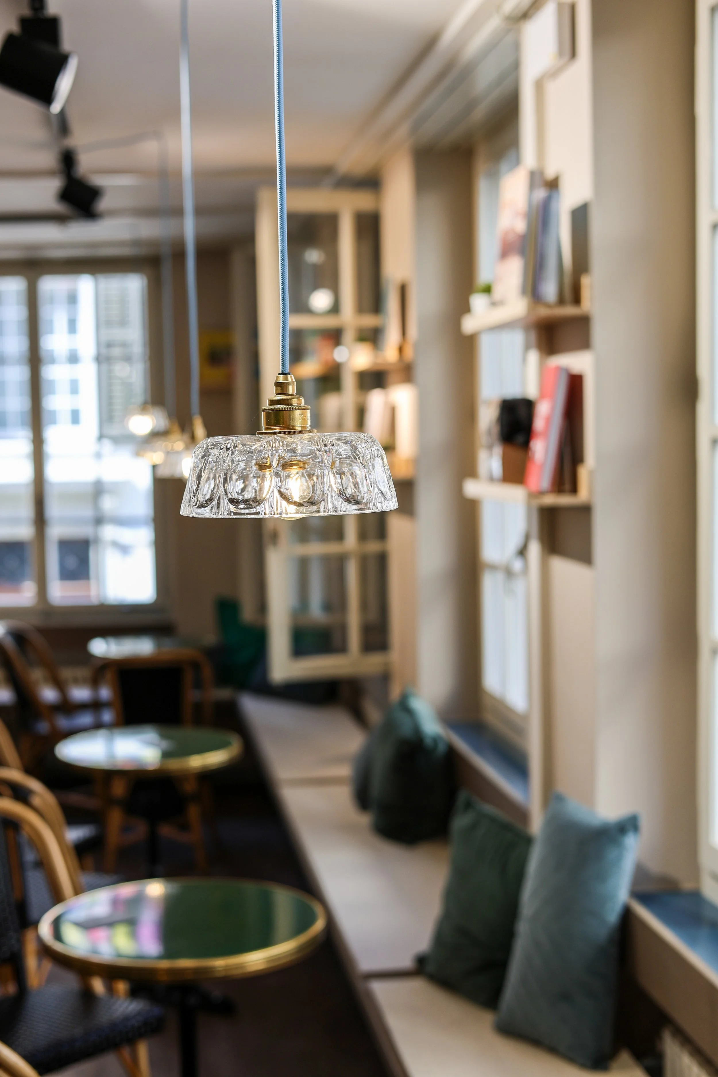 Interiordesign und Konzept für das Buchhaus Café im Lüthy Solothurn