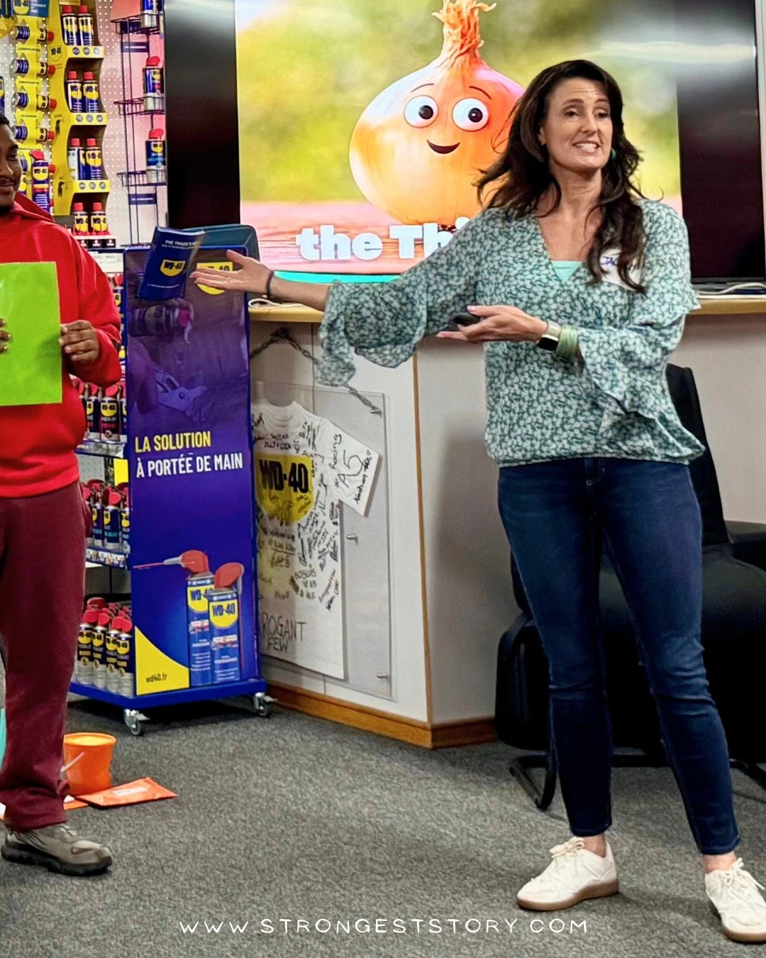 𝐂𝐨𝐦𝐦𝐮𝐧𝐢𝐜𝐚𝐭𝐢𝐨𝐧 𝐢𝐬𝐧'𝐭 𝐚 𝐬𝐨𝐟𝐭 𝐬𝐤𝐢𝐥𝐥, 𝐢𝐭 𝐢𝐬 𝐨𝐧𝐞 𝐨𝐟 𝐭𝐡𝐞 𝐡𝐚𝐫𝐝𝐞𝐬𝐭 𝐬𝐤𝐢𝐥𝐥𝐬.

Not because it&rsquo;s complicated.
But because it&rsquo;s human.

Because it asks you to stay present.
To listen properly.
To be 