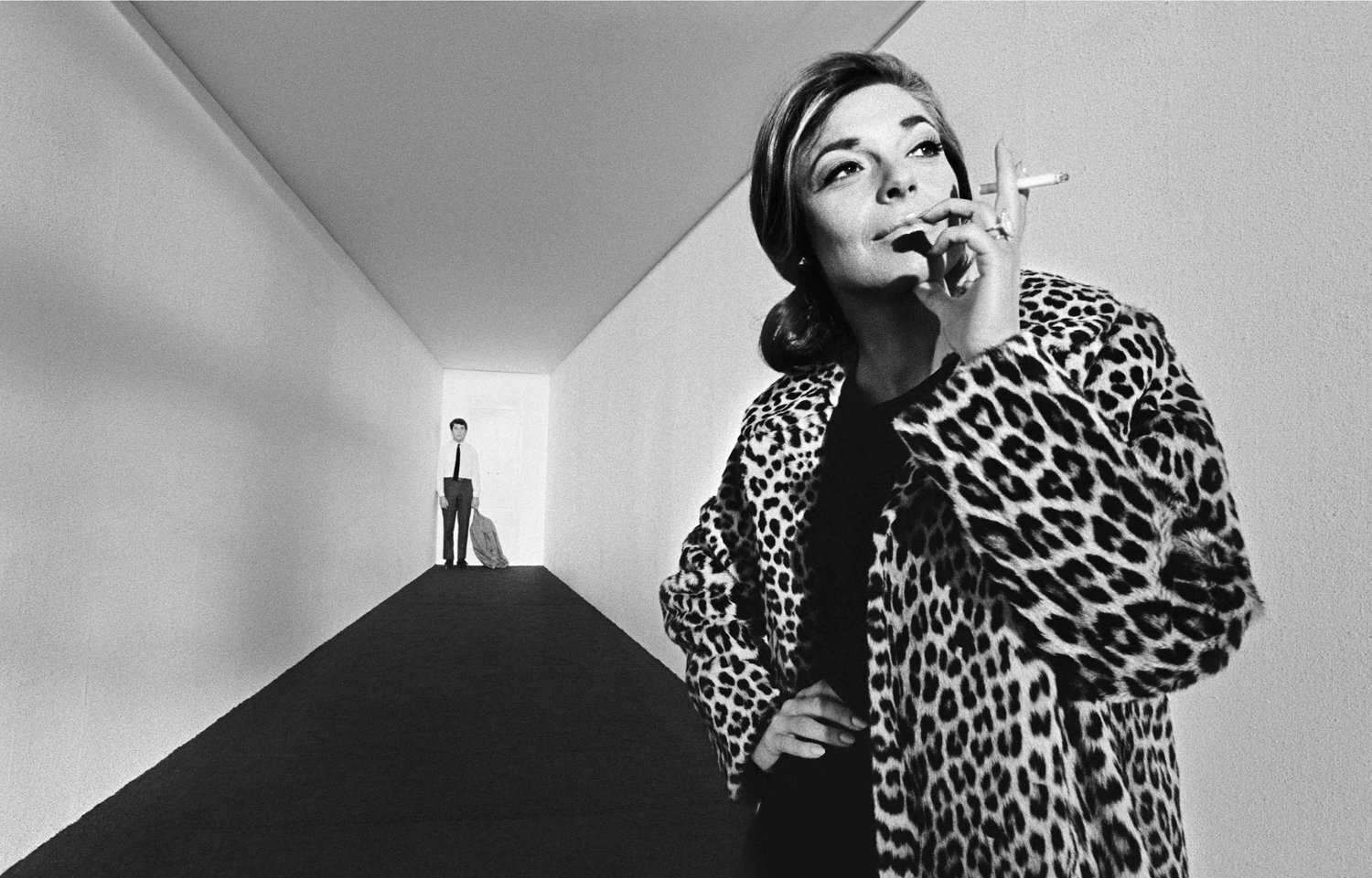 Dustin Hoffman & Anne Bancroft on a specially constructed set on 'The Graduate', 1967