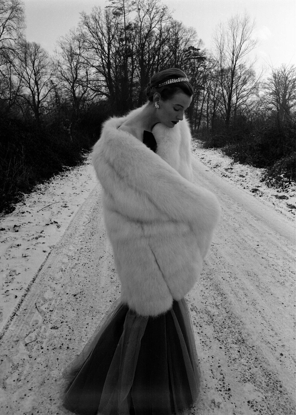 Wenda in Fur for Vogue Magazine, 1950.jpeg
