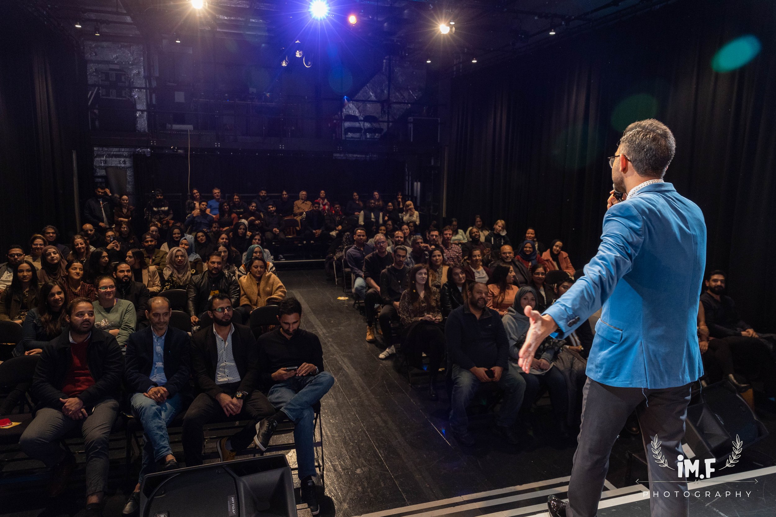 Salman hosts Arabs vs Asians comedy night