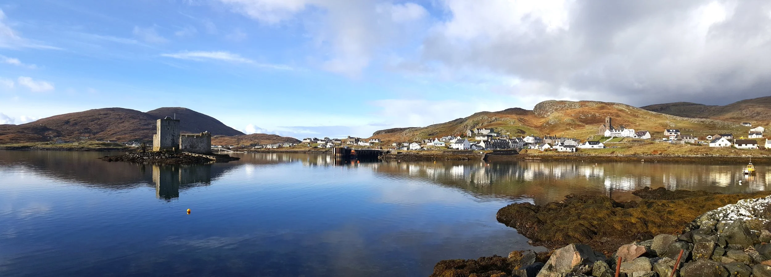 Panorama of Castlebay with Kismul Castle