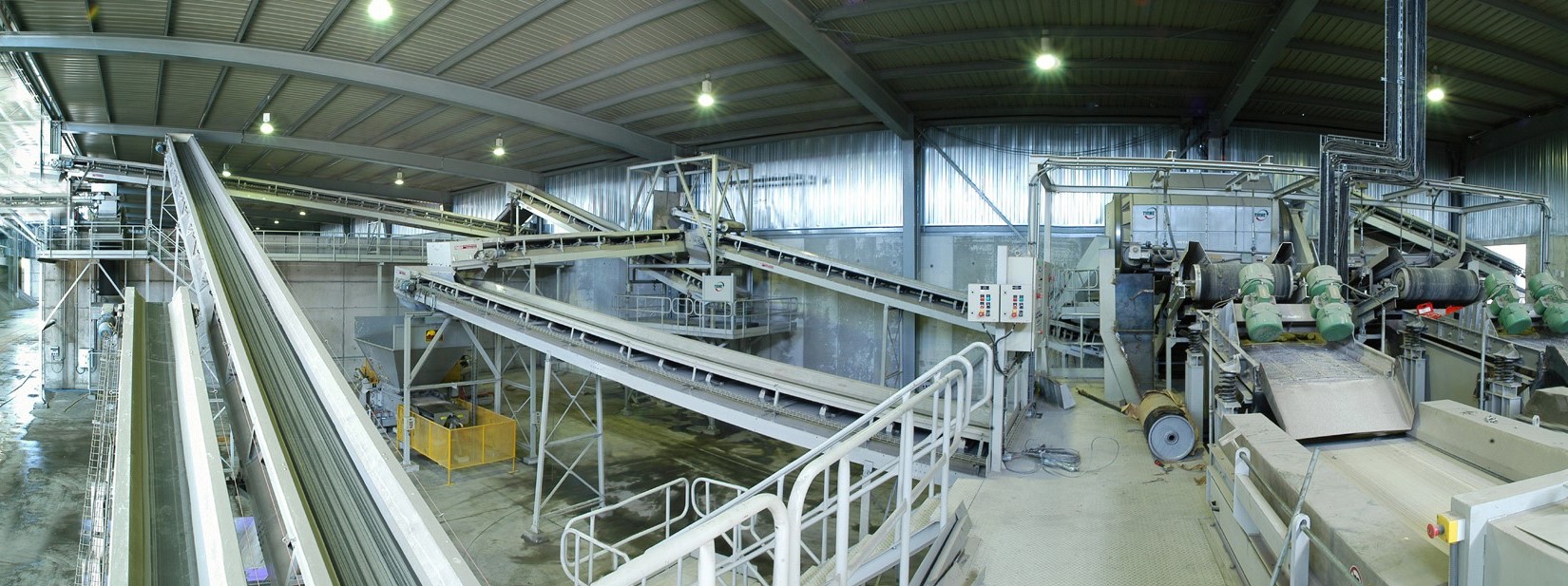 energy from waste facility recycling conveyor belts