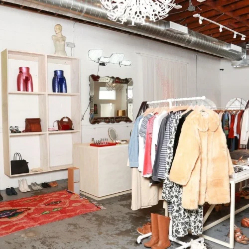 Mona Store Image.jpg