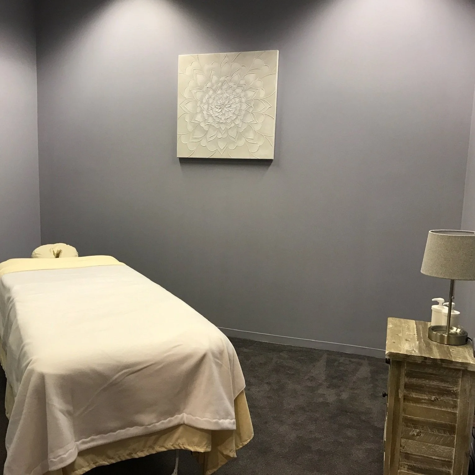 Massage room.jpg