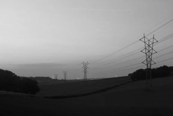 pylon_bw.jpg