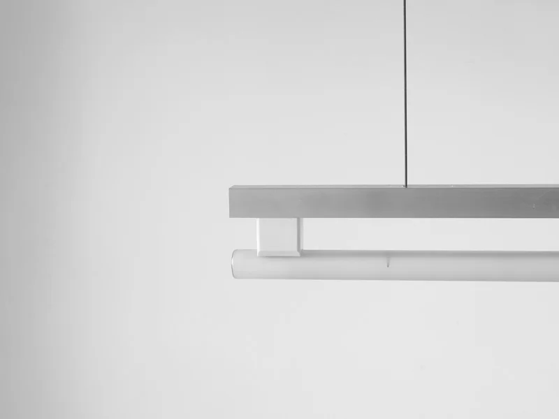 light_3x4_bw.jpg