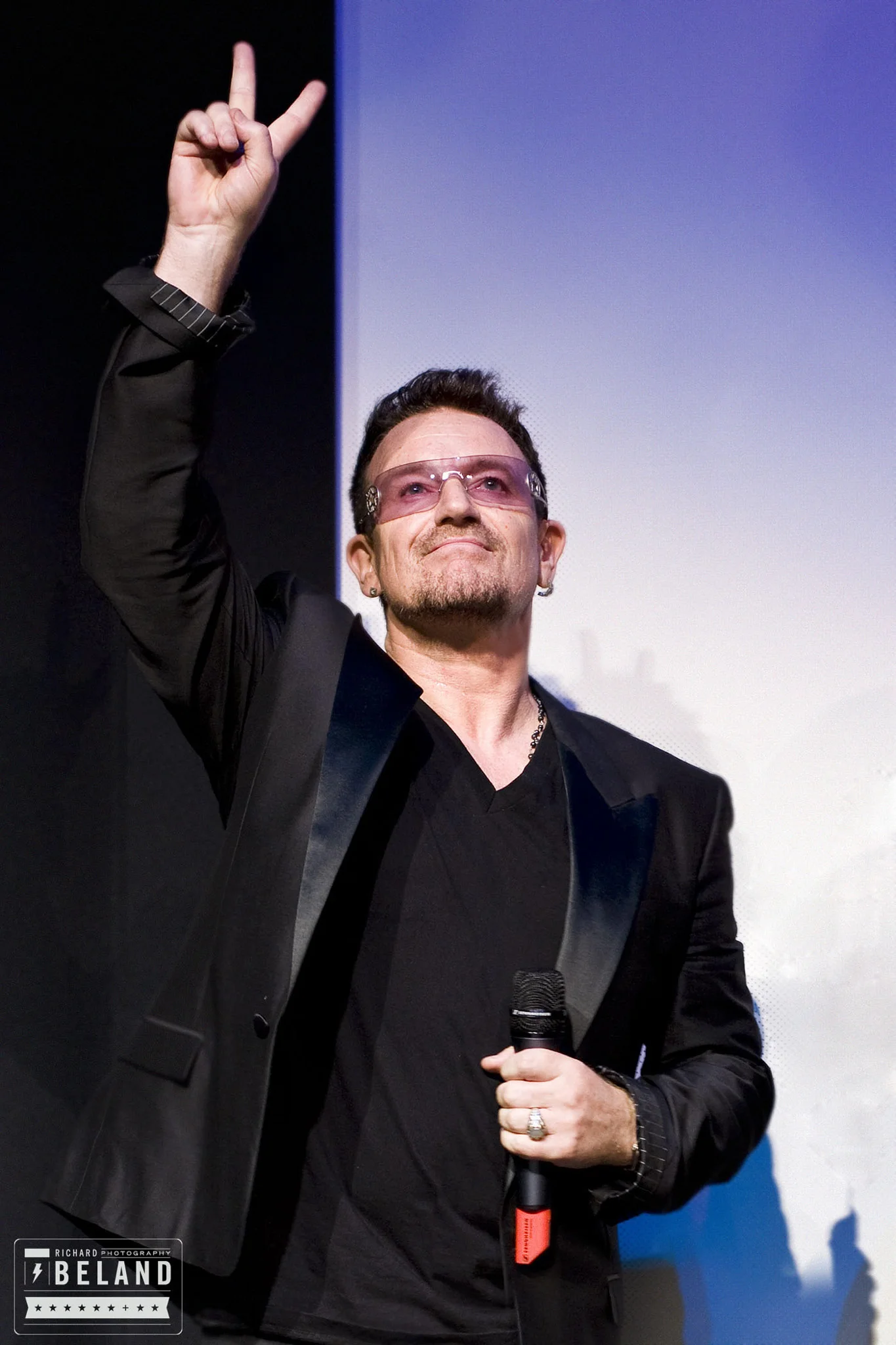 U2