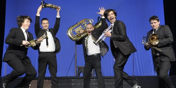 Festine_brass__3__01.jpg