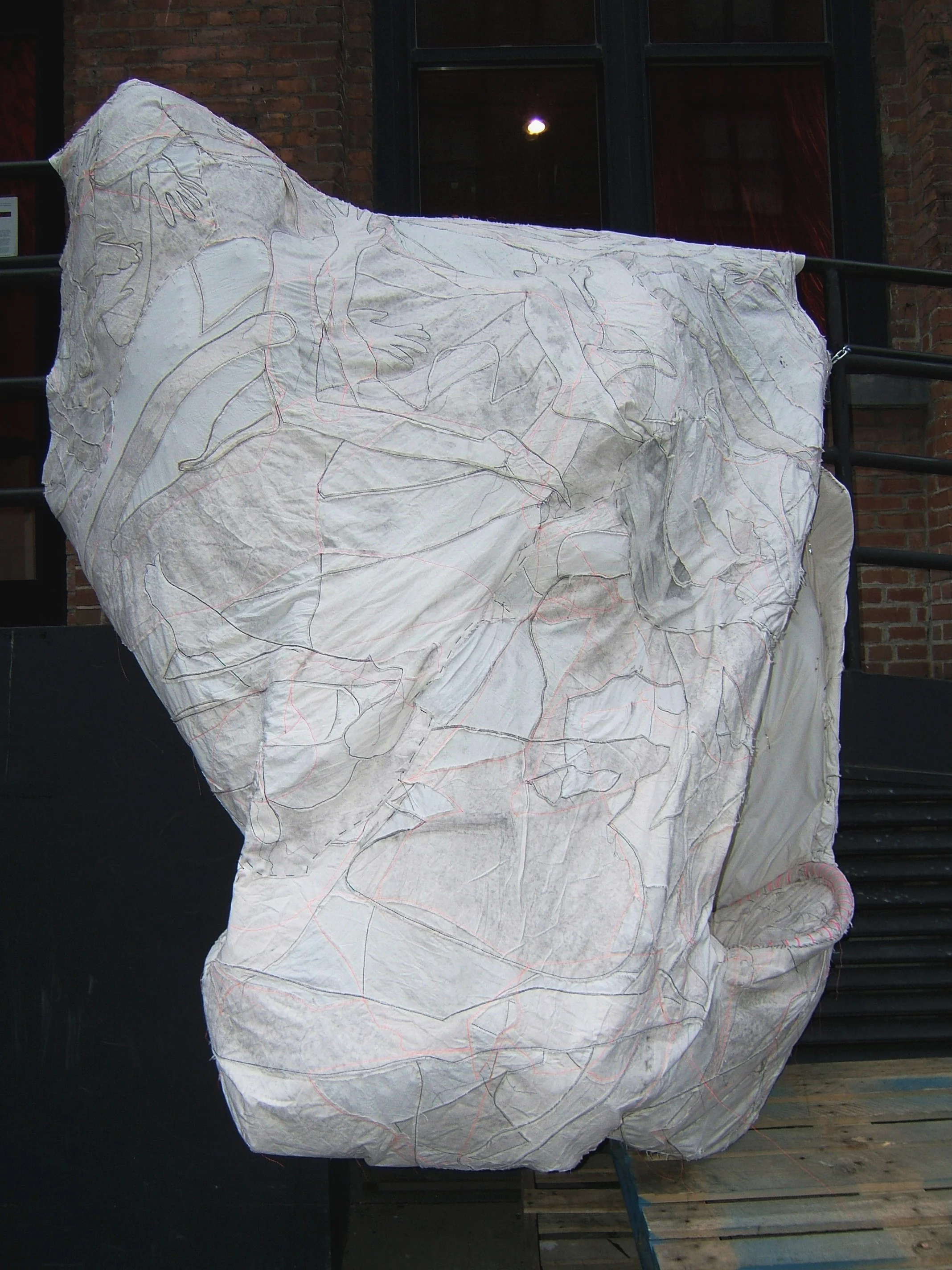 cocoon34_lk.jpg