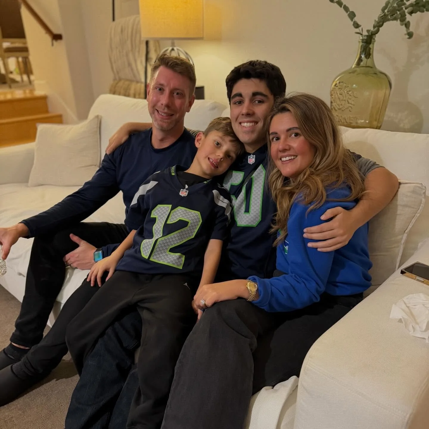 Super Bowl Champions x 2! Swipe for mems from the 2014 SB!
Feeling so grateful to have all my guys under one roof to watch the @seahawks win! 🏆
So crazy that both boys experienced a Super Bowl win in the first grade 😂