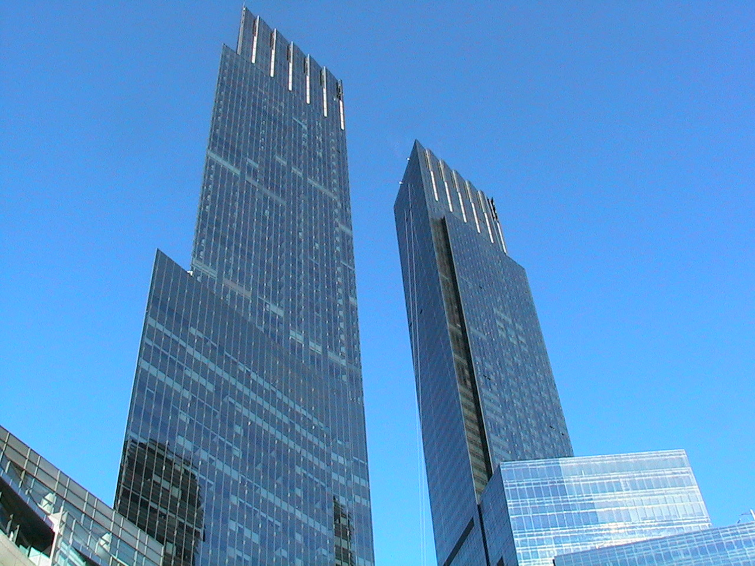 Time-Warner Bldg.