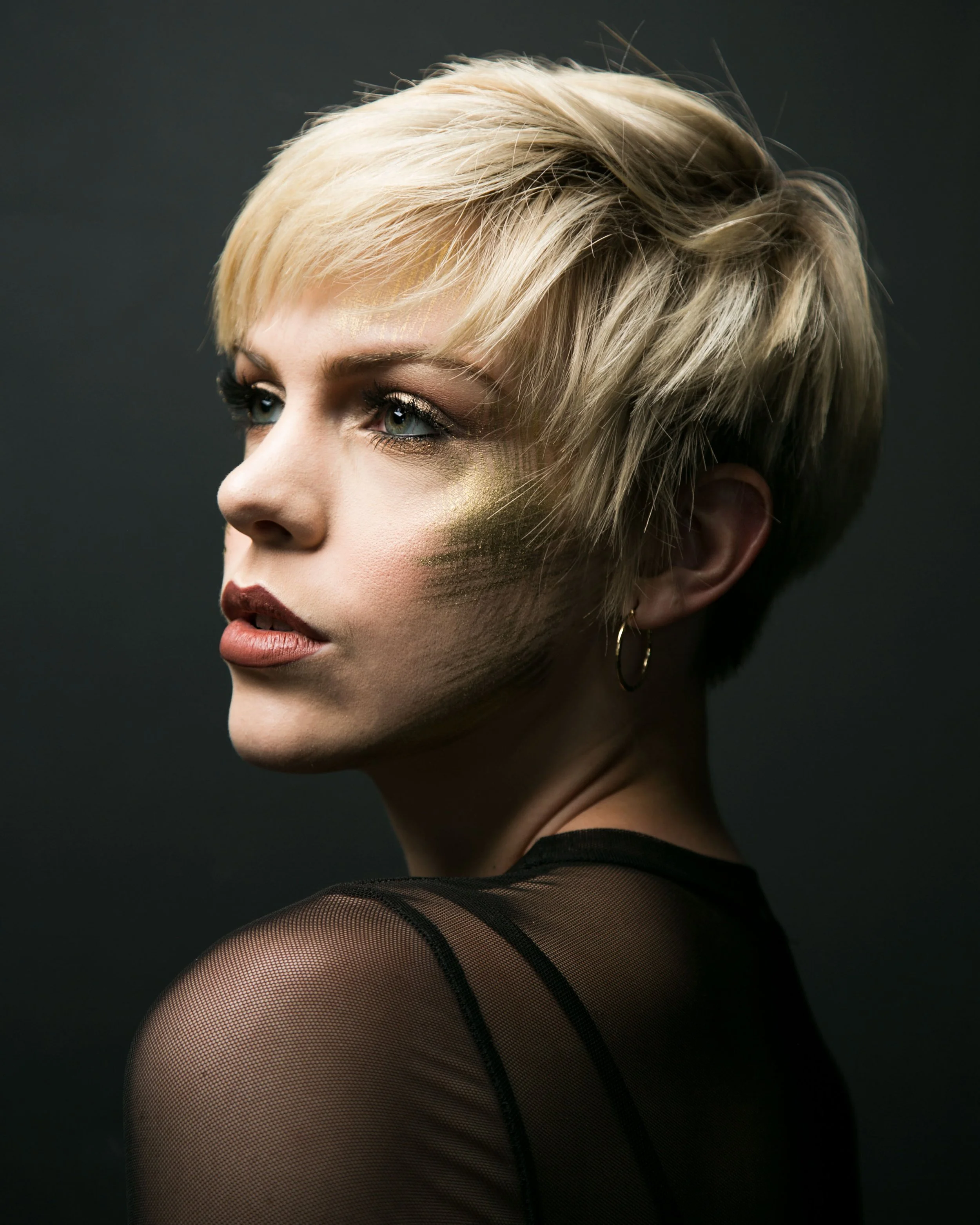 CHANTAL DOMINIQUE GOLD June 2018 18_12.jpg