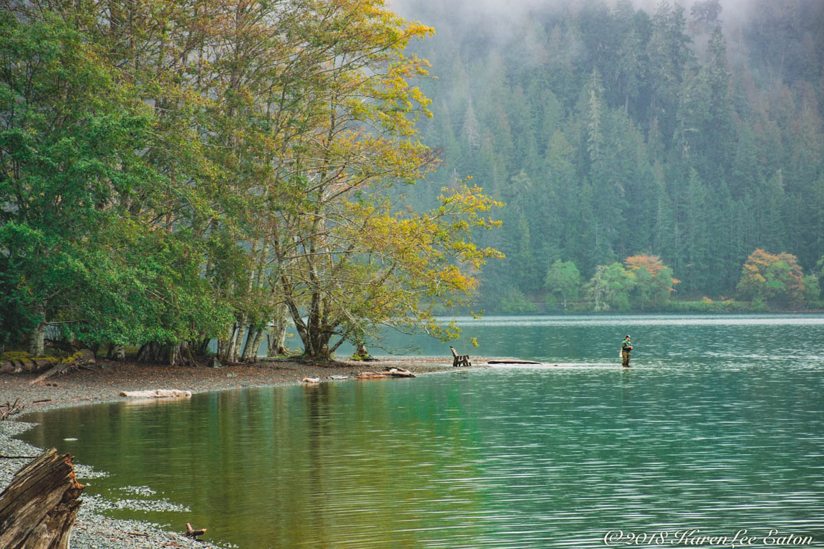 Fall comes to Lake Crescent