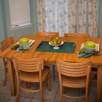 MariGreen Kitchen1SQ.jpg