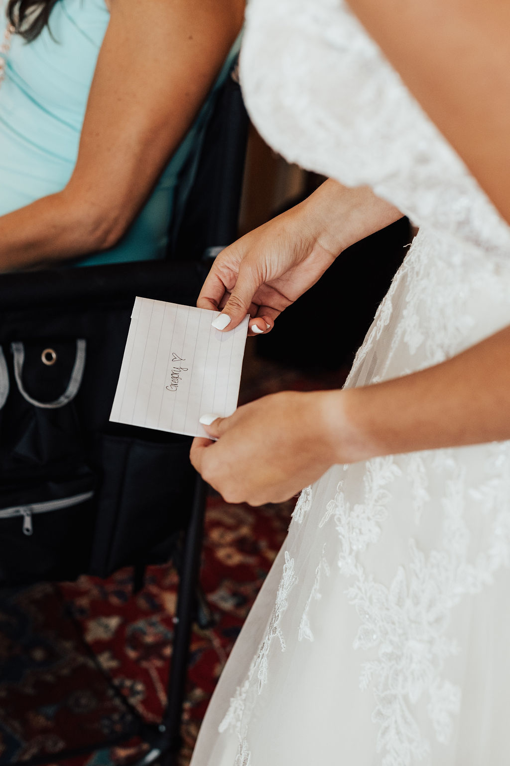 Lily+Greg-GettingReady39.jpg