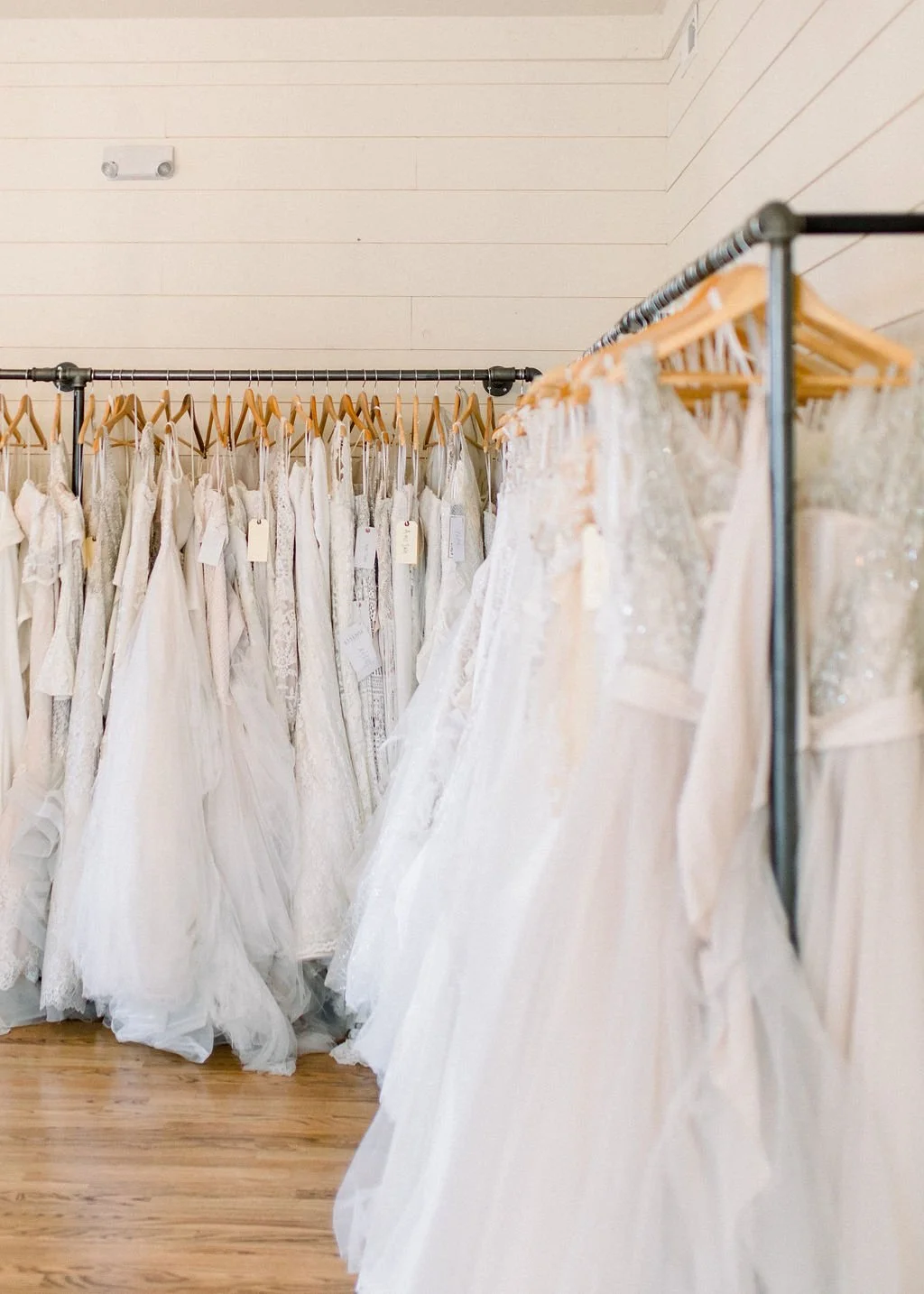 Wedding Dress Shopping on a Short Timeline? Here's What to Know