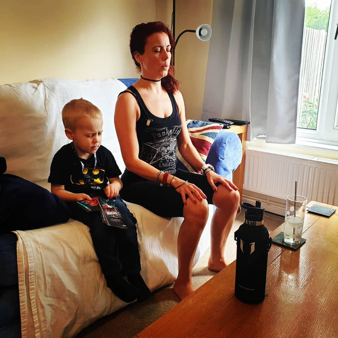 Download Festival cancelled?
No problem! #downloadtv @ home.
Can't stop the rock!🤘
1st rock festival with the little man🤘
We started day 3 with a calming mindfullmess session with MUNE🙏 (More pics on FB @christinabohanefitness)

Back in business t