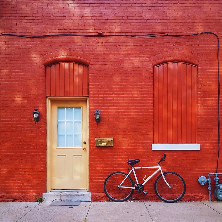 stock image 6 - red wall yellow door.jpg
