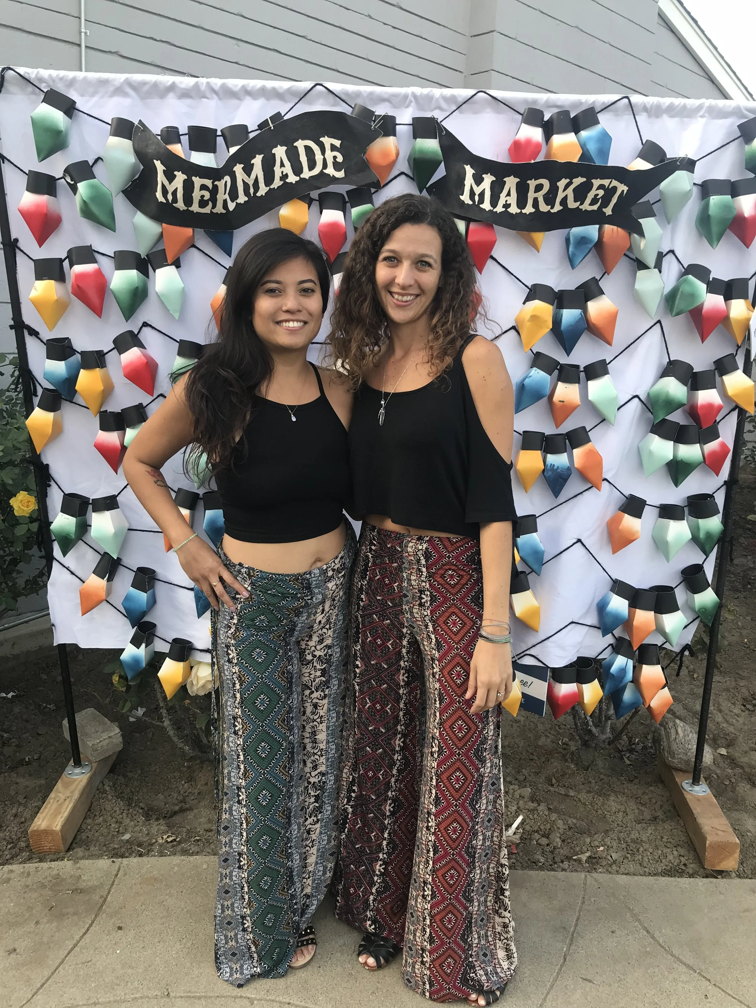 Diana & Camila at the Mermade Market Holiday Show 2017