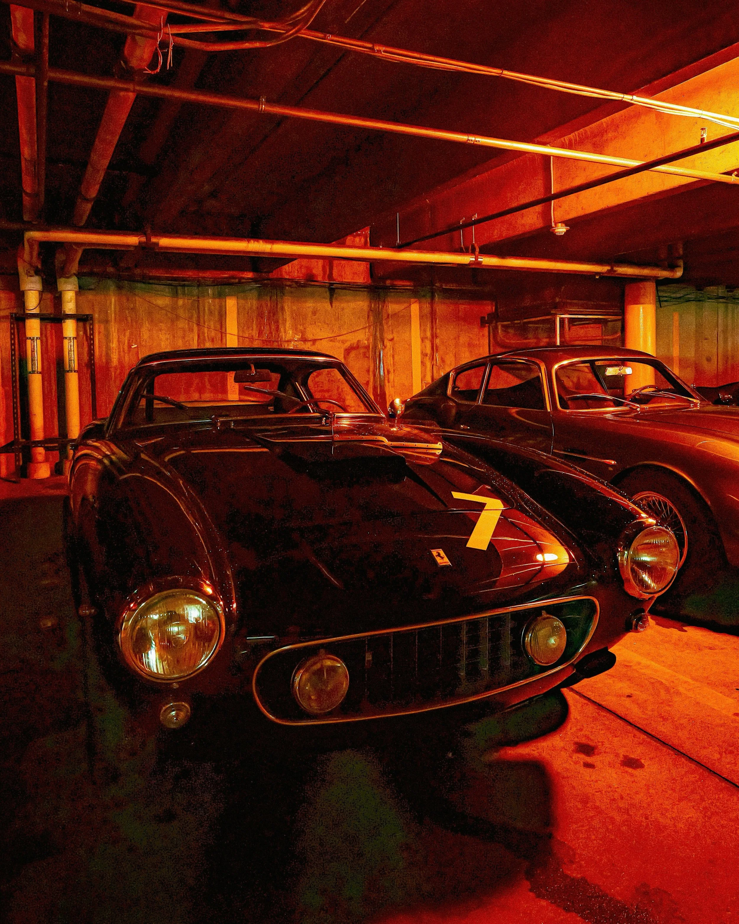 Heavy metal parking garage? 

Monday marked the gathering for Colorado Grand Rallye. Perfect stop in Vail to see the pre-1960 automobiles. We&rsquo;re on our way to @safarixparty with the Benz GLE. ✌🏼 

Part 1 of 2

Photos @adammkern

 
No Membershi