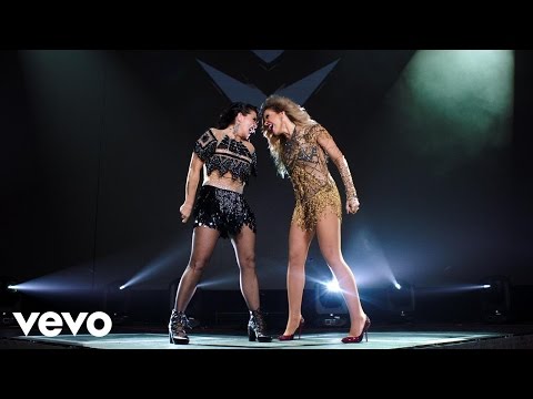 Gloria Trevi, Alejandra Guzmán - Más Buena
