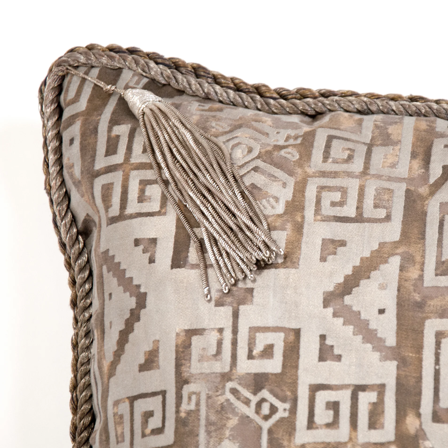 Pillow_02_03.jpg