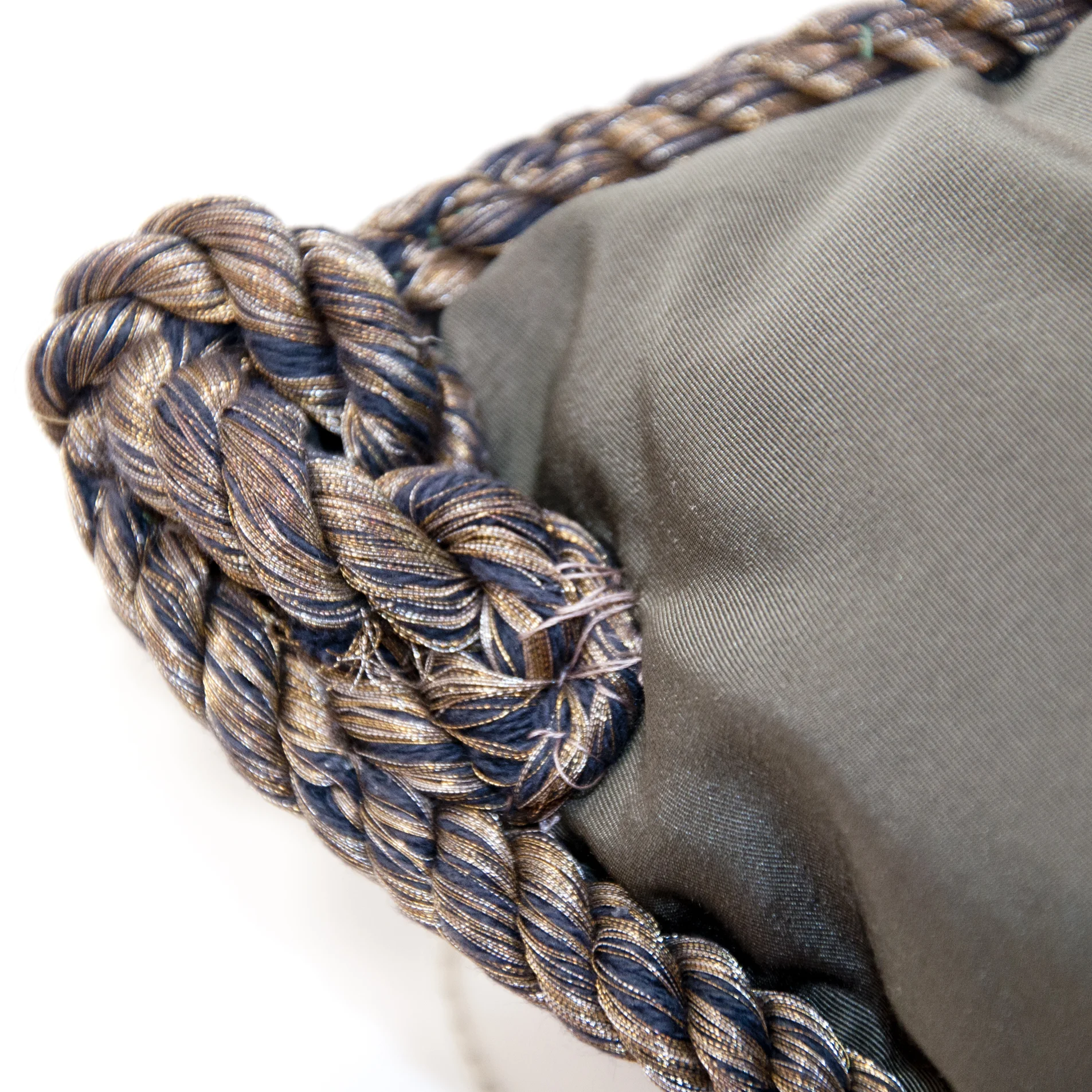 Pillow_02_04.jpg