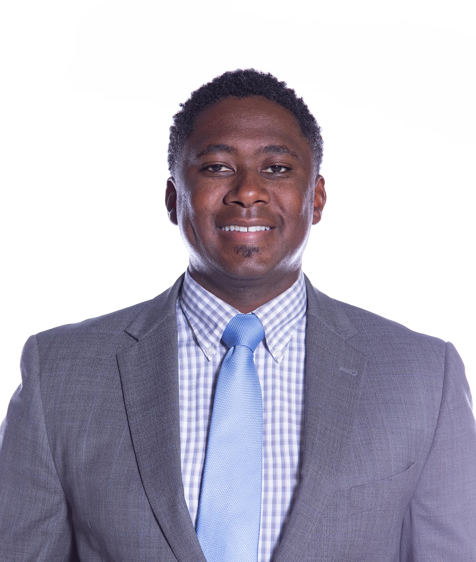 4cbaf1f47ed4-1819_Cedric_Roberts_Headshot.jpg