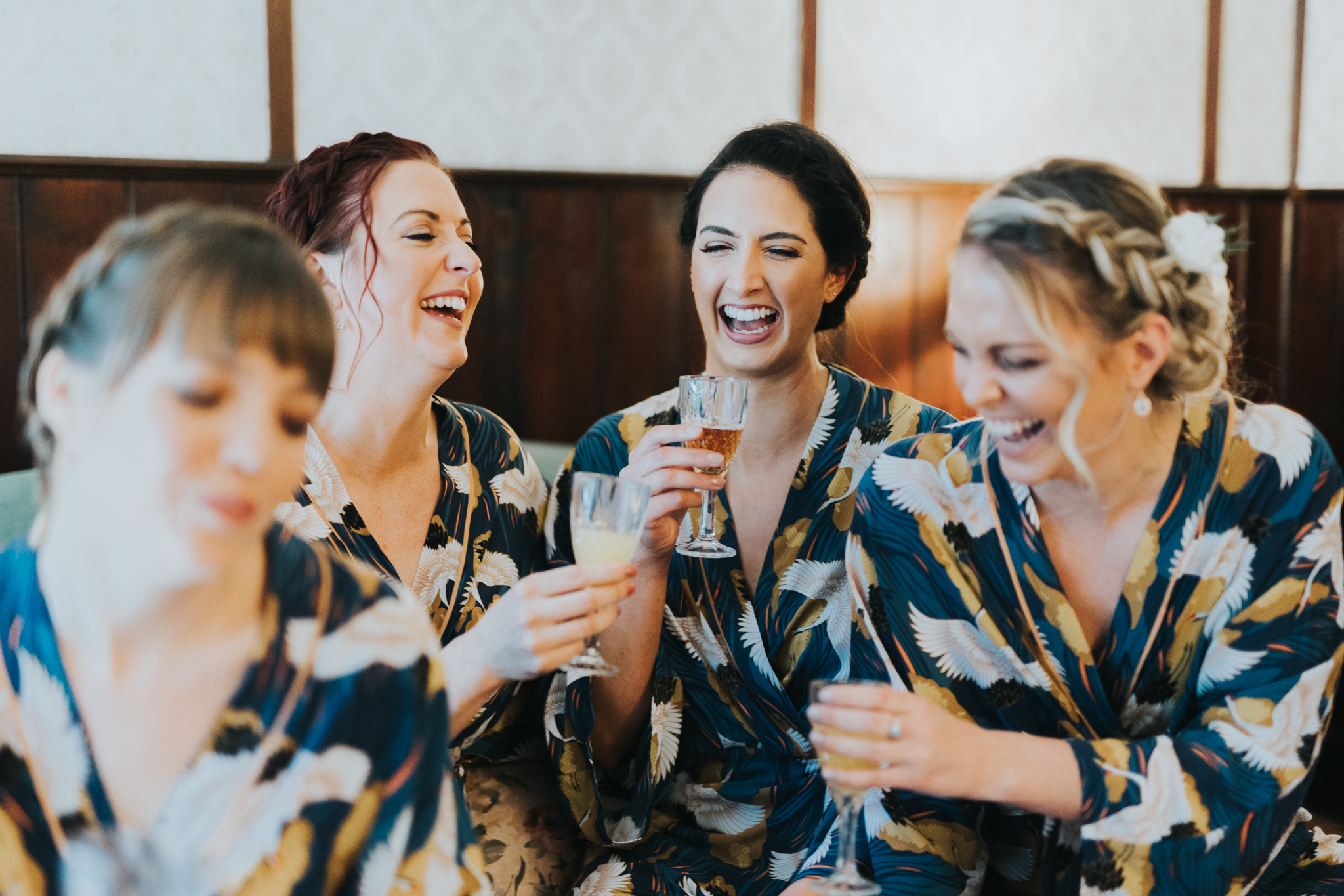 Bridesmaids-cracking-up-laughing.jpg